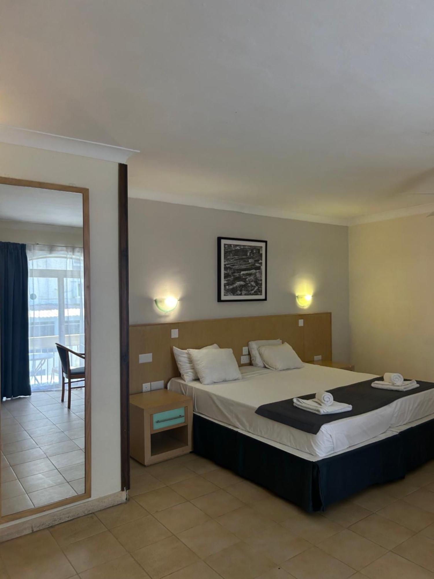 The San Anton Hotel St. Paul's Bay Oda fotoğraf